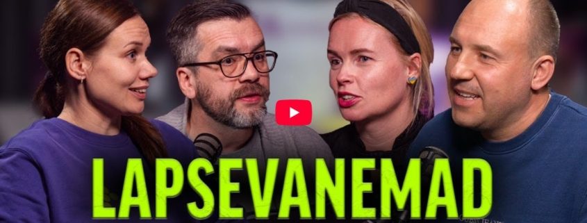 Astangu KRK taskuhääling Hoolimise Lauanurk- Lapsevanemad Youtube pisipilt. Saates osalesid Sander Sassi, Estkeeri tegevjuht ja lapsevanem, Maarja Krais-Leosk, Eesti Puuetega Inimeste Koja tegevjuht ja lapsevanem, ning Aivi Sobak, Astangu Kutserehabilitatsiooni Keskuse sotsiaalse heaolu valdkonna juht ja sotsiaaltöötaja