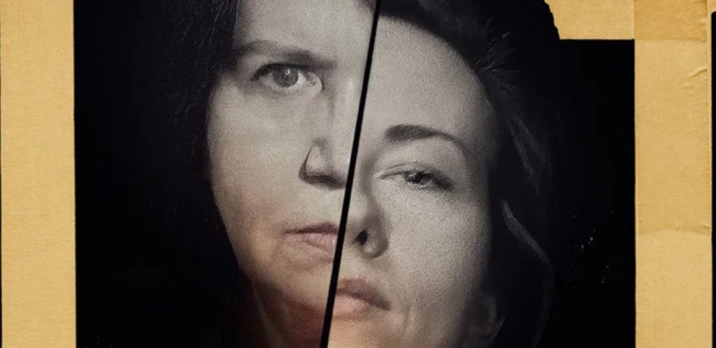 Raamid ja duell etenduse plakat: Keskealise tumade juustega naisterahva portree poolitatud näoga.